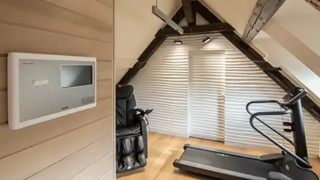 Salle de sport avec sauna