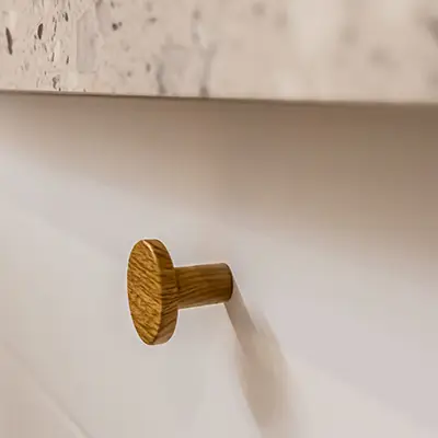 Bouton de meuble de cuisine effet bois